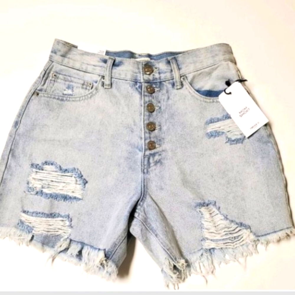 NWT HIGH RISE RELAXED DISTRESSED MOM SHORTS 28"